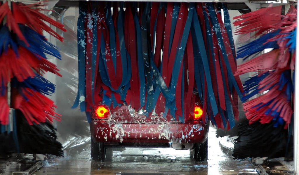 THE SCIENCE OF CAR CLEANING PRODUCTS